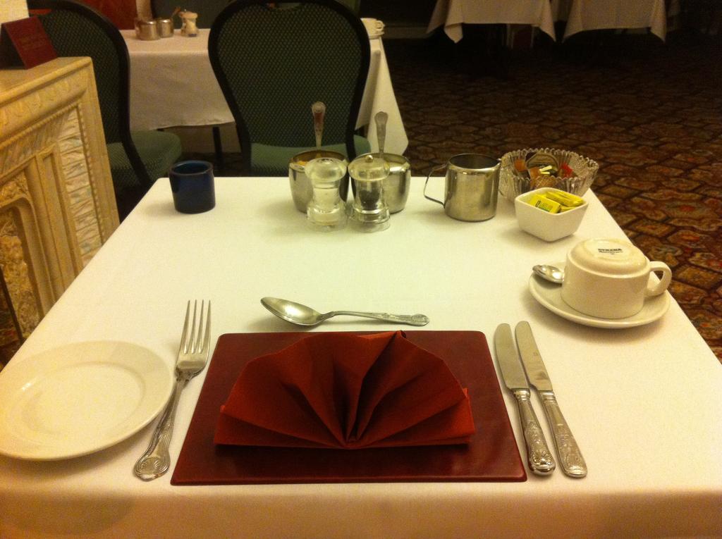 Lisdoonie Hotel Barrow-in-Furness Esterno foto