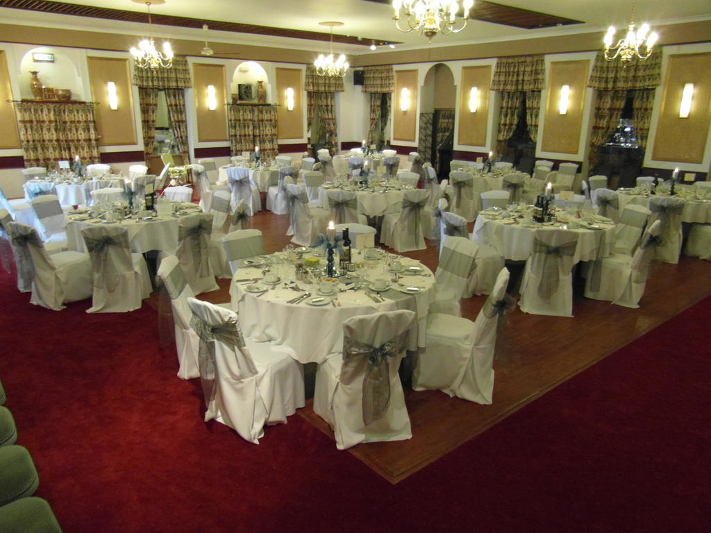 Lisdoonie Hotel Barrow-in-Furness Esterno foto
