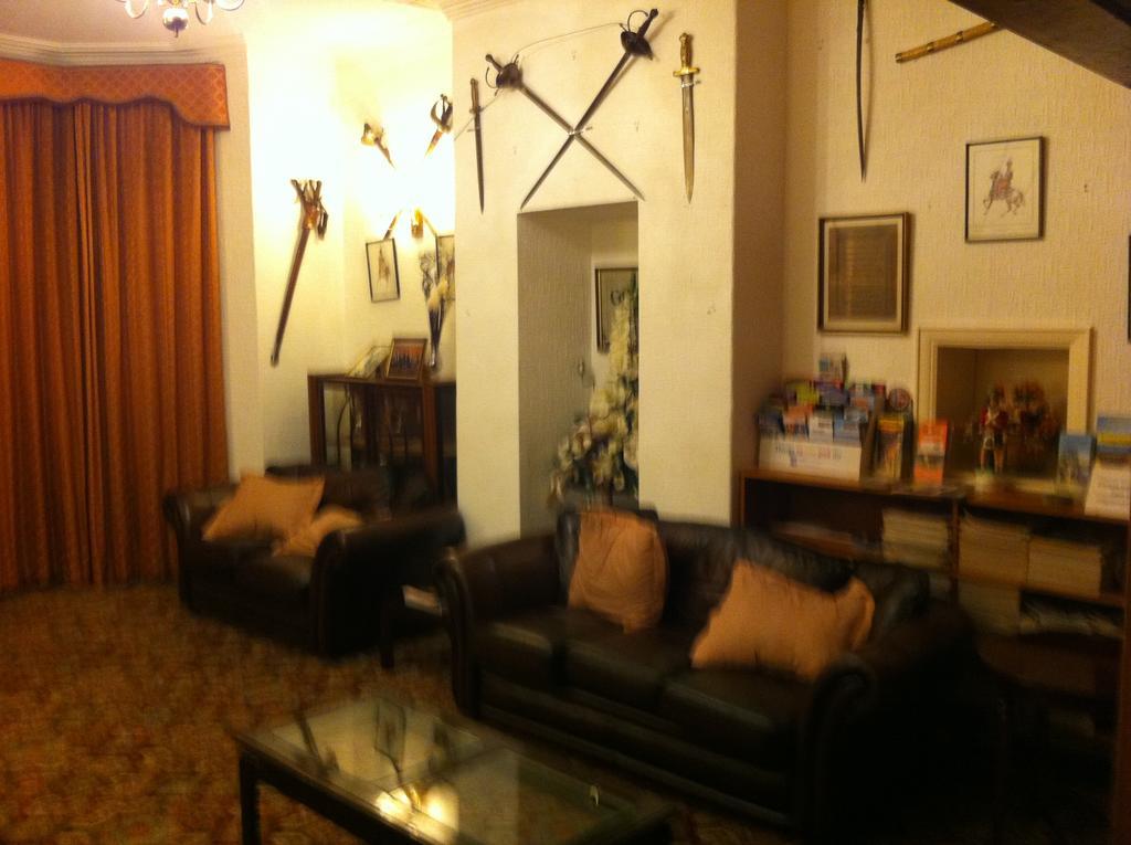 Lisdoonie Hotel Barrow-in-Furness Esterno foto